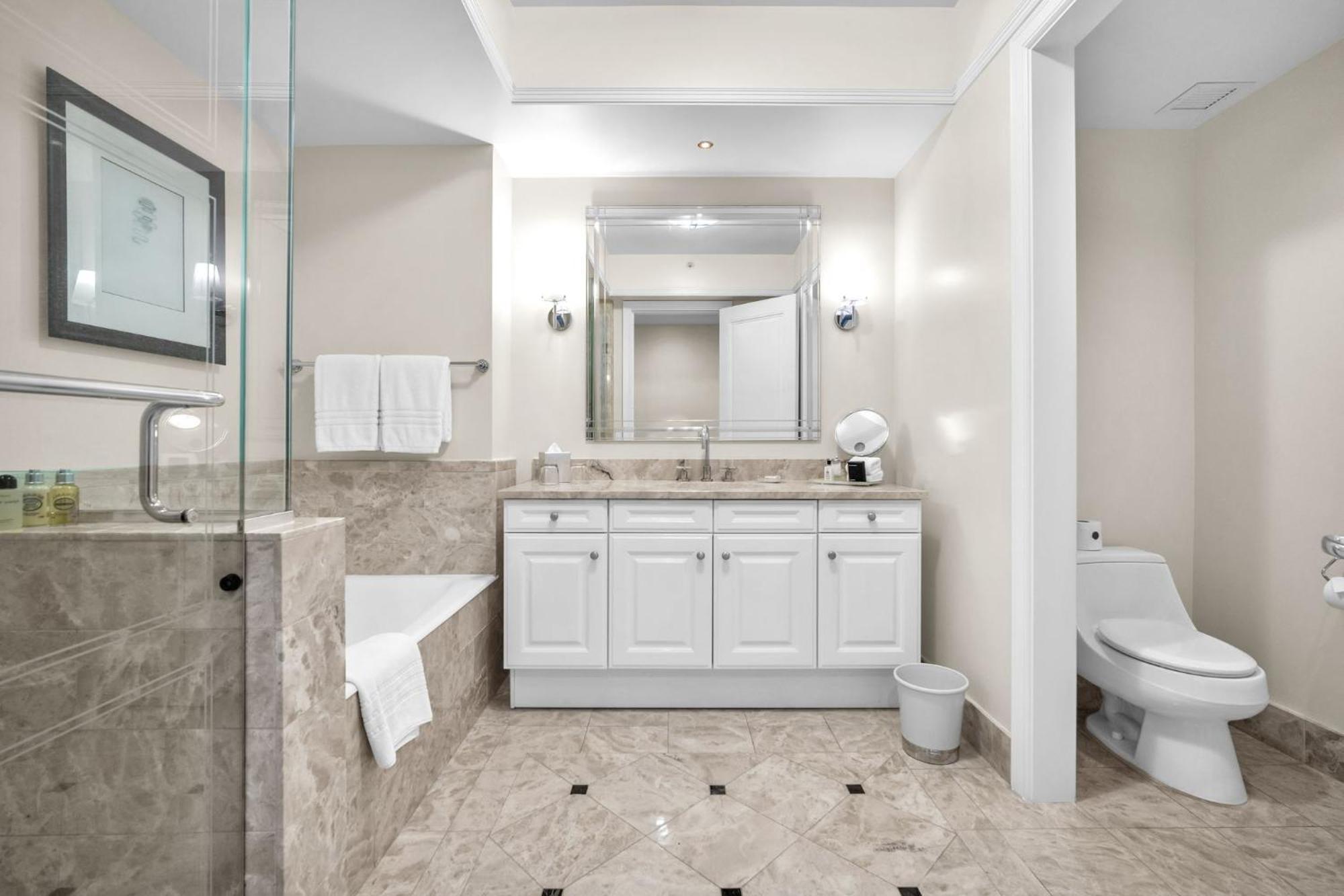 2 Bedroom Or King Studio Suites Four Seasons Hotel Miami Free Wi-Fi & Free Parking Buitenkant foto