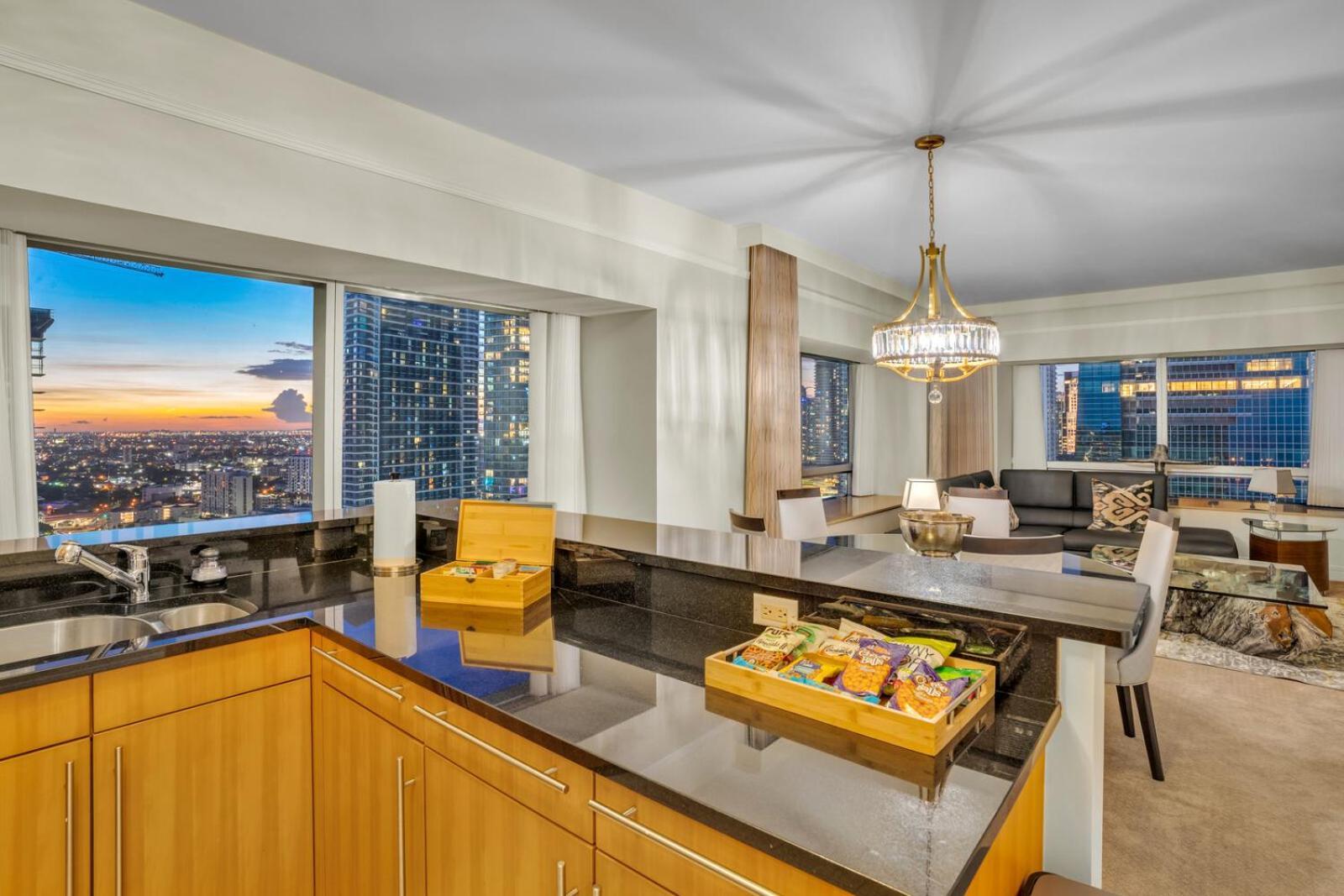 2 Bedroom Or King Studio Suites Four Seasons Hotel Miami Free Wi-Fi & Free Parking Kamer foto